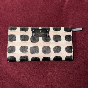 Kate Spade Leather Square Patterned Wallet